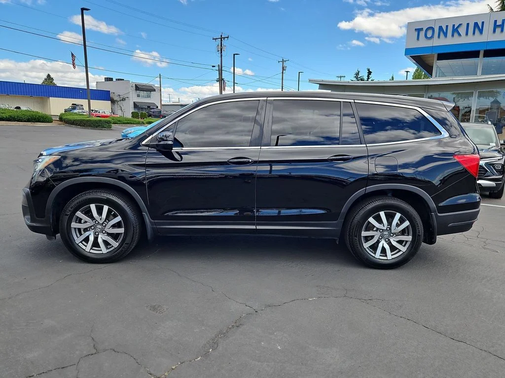 Used 2020 Black Forest Pearl Honda EX-L image 3