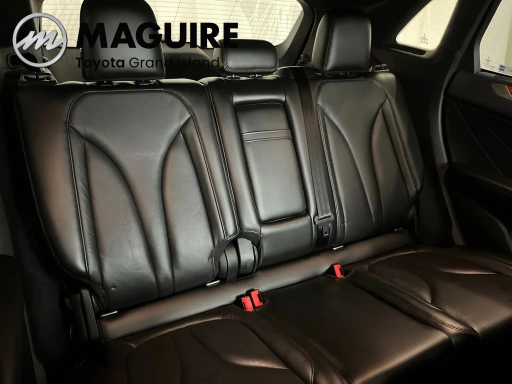 Used 2019 Black Lincoln Reserve image 34