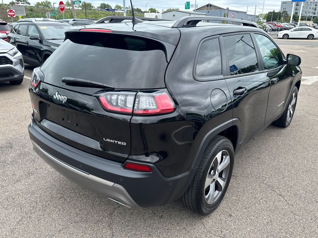 Used 2022 Black Jeep Limited image 7