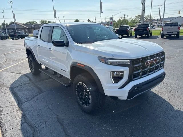 2026 GMC Canyon AT4 - Photo 10