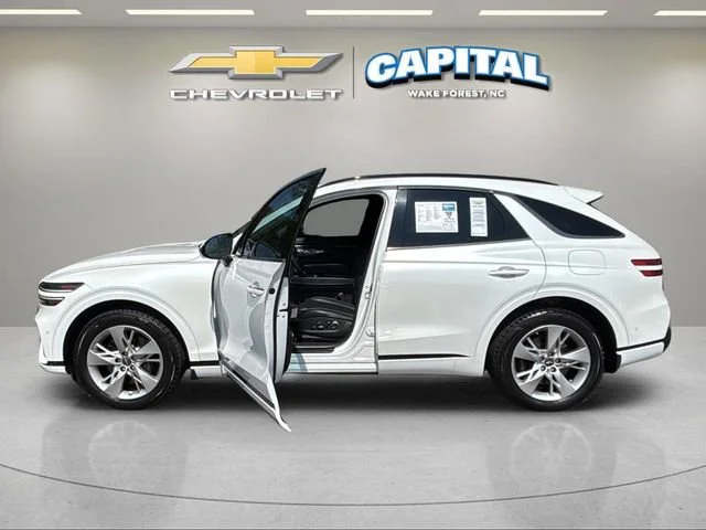 Used 2023 White Genesis 3.5T AWD Sport image 9