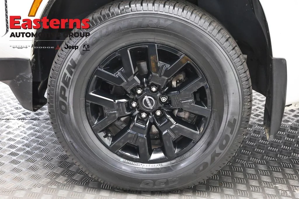 Used 2023 White Nissan SV image 28