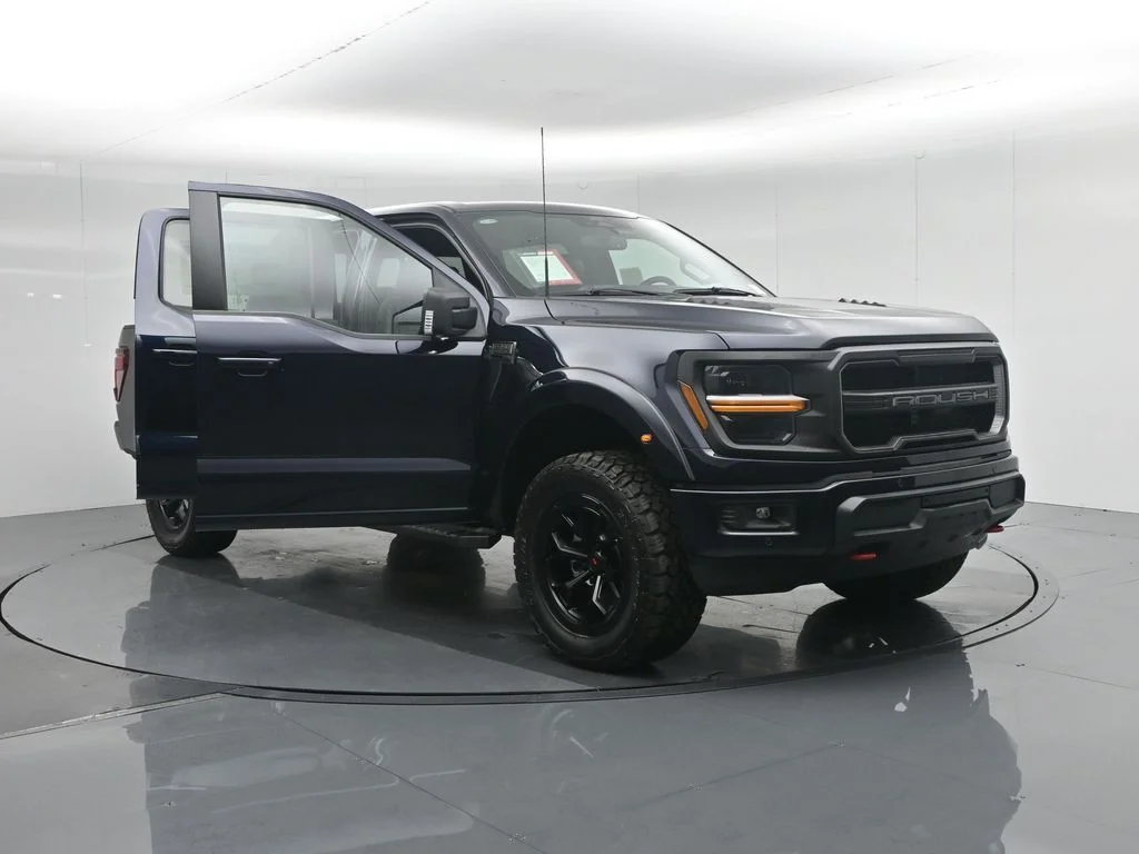 New 2025 Antimatter Blue Metallic Ford XLT image 36