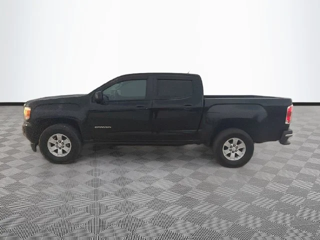 Used 2019 Onyx Black GMC Base image 4