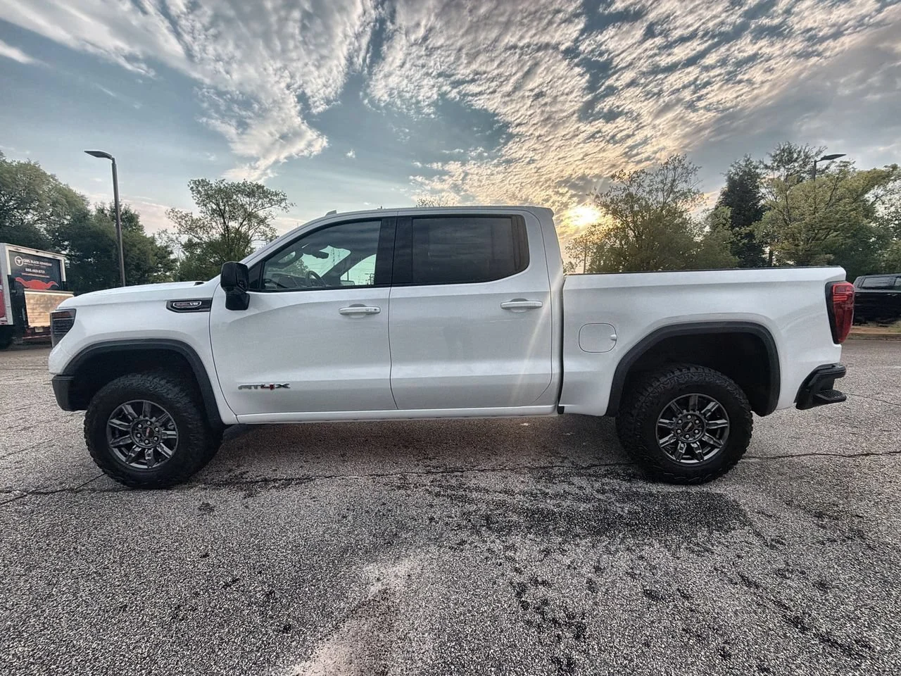 New 2026 Summit White GMC AT4X image 5