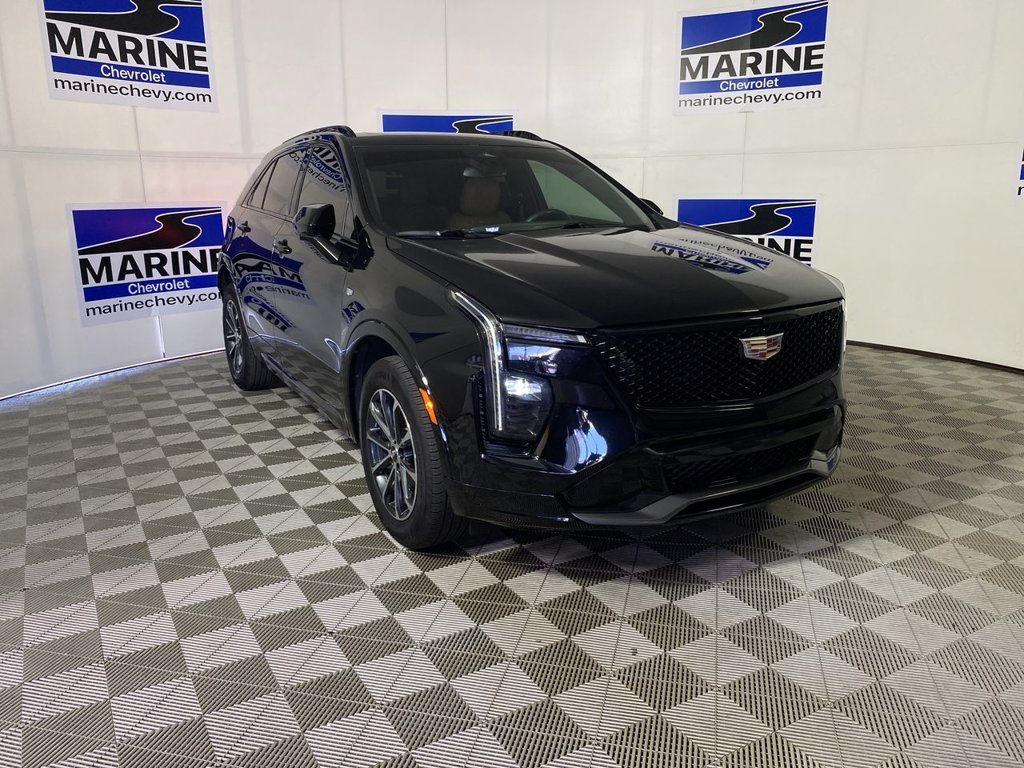 2025 Cadillac XT4 Sport