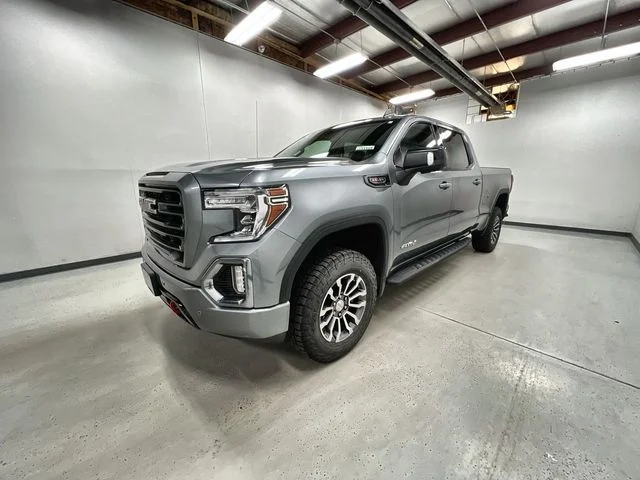 Used 2022 Gray GMC AT4 image 4