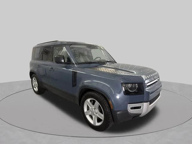 Used 2020 Tasman Blue Metallic Land Rover SE image 4