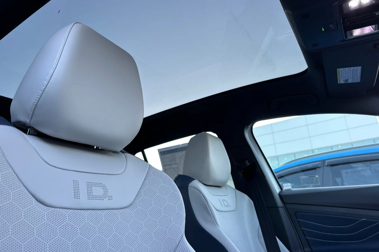 New 2026 White Volkswagen Pro S Plus image 16