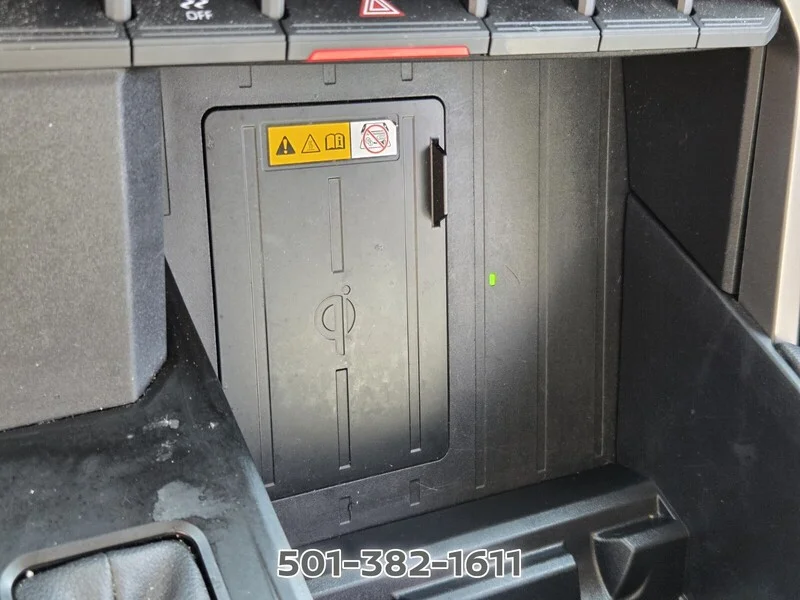 Used 2024 Ice TOYOTA LIMITED CREWMAX 5.5