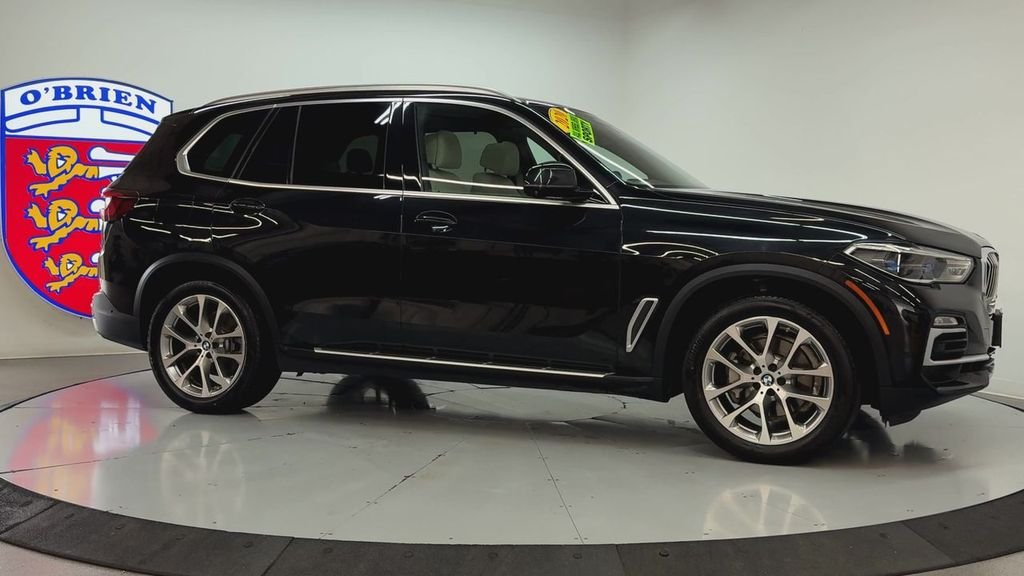 Used 2020 Black Sapphire Metallic BMW xDrive40i image 3