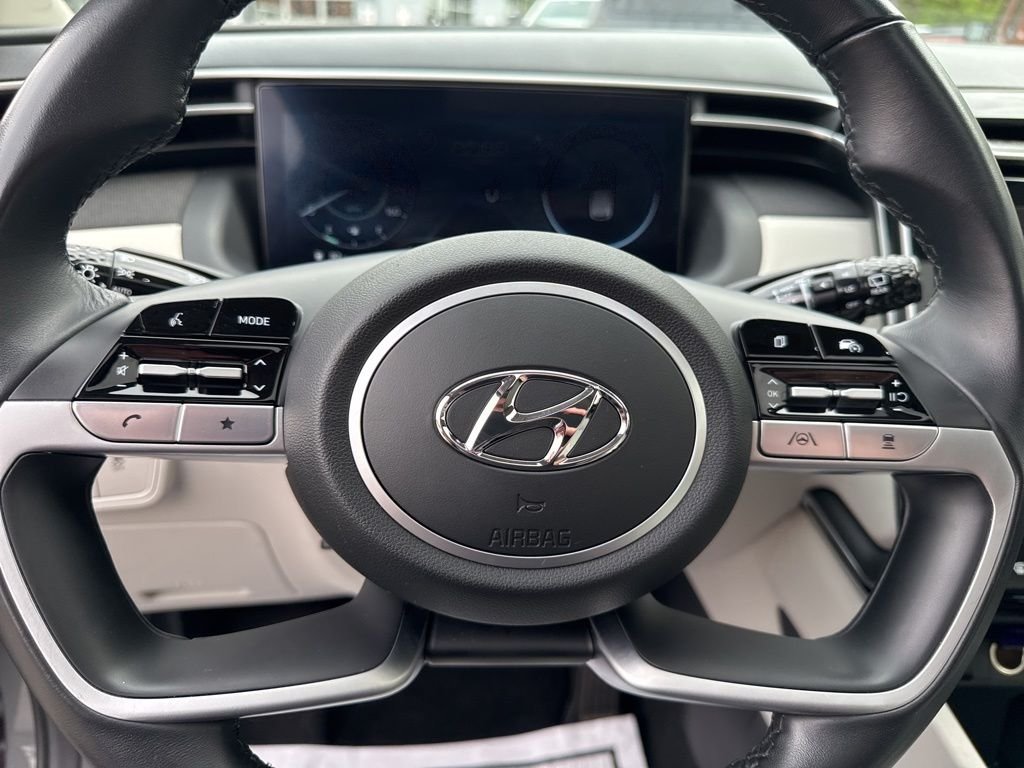 Used 2024 Gray Hyundai SEL image 28