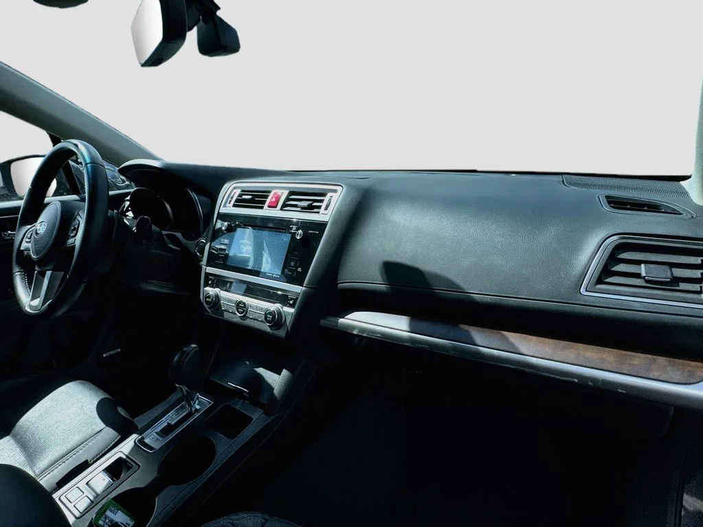 Used 2017 Gray Subaru 2.5i image 38