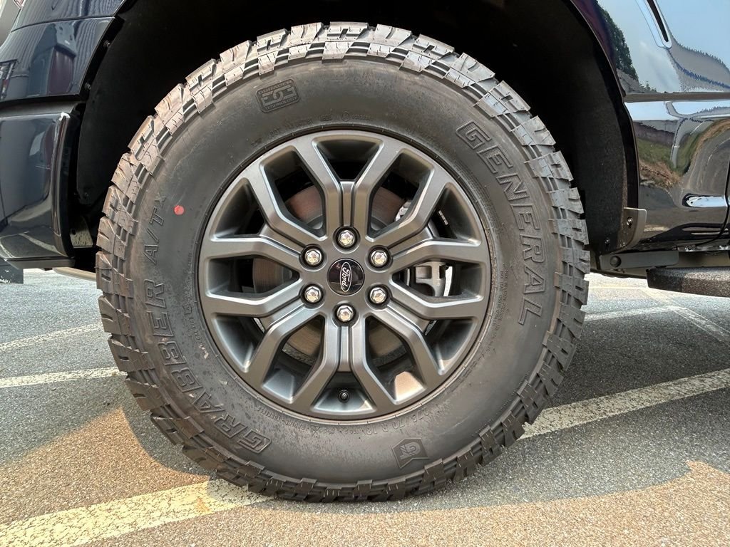 New 2026 Antimatter Blue Metallic Ford Tremor® image 38