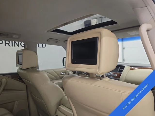 Used 2017 White INFINITI Base image 14