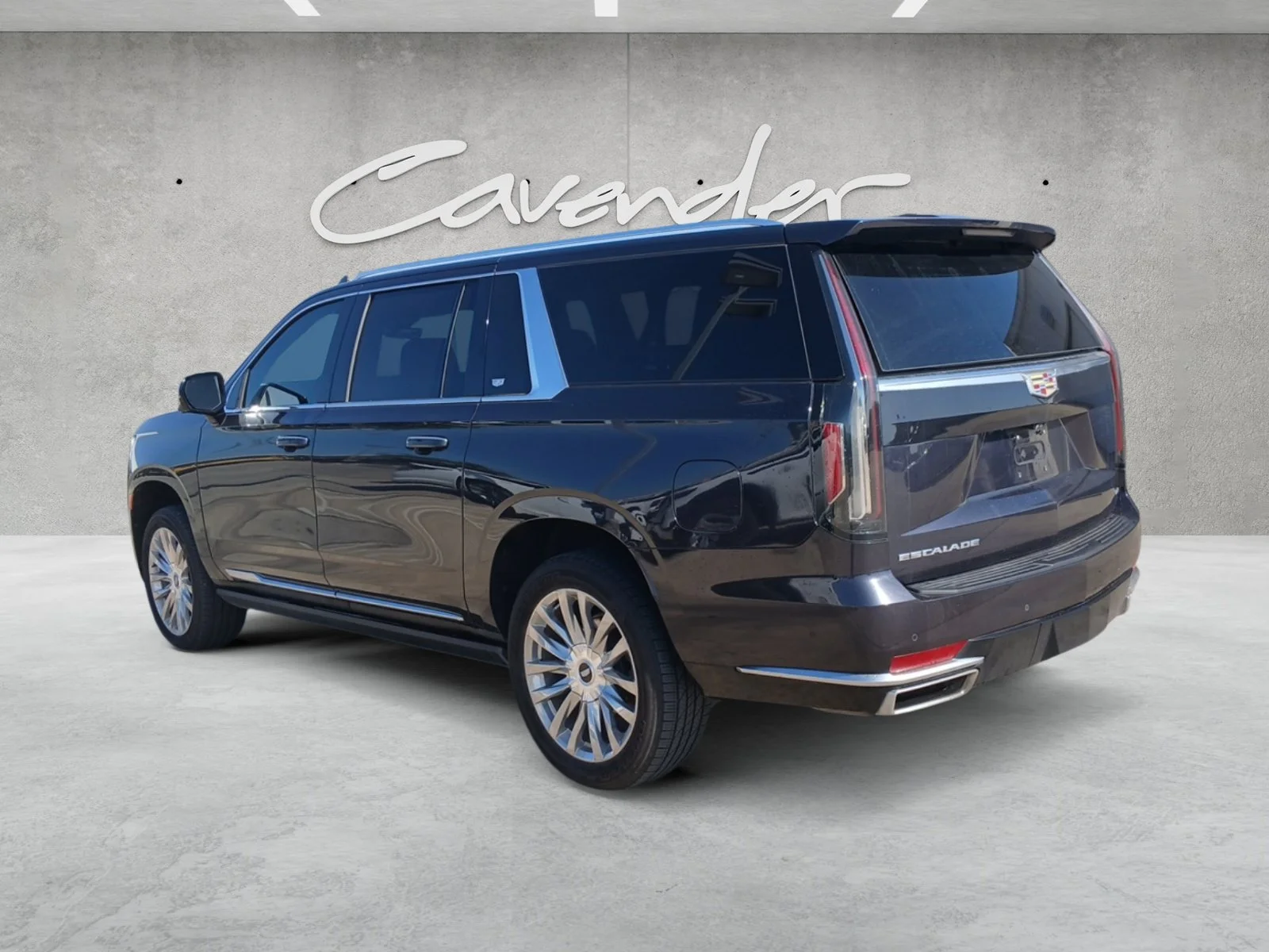 Certified Used 2022 Galactic Gray Metallic Cadillac Premium Luxury image 14