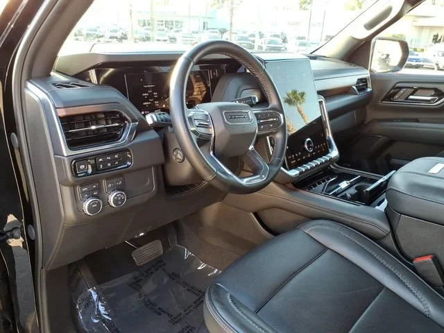 Used 2025 Onyx Black GMC Denali image 17