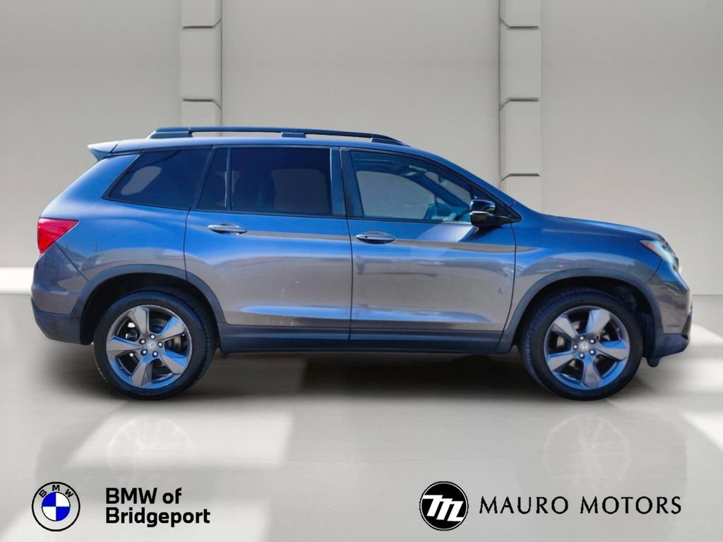 Used 2019  Honda Touring image 2