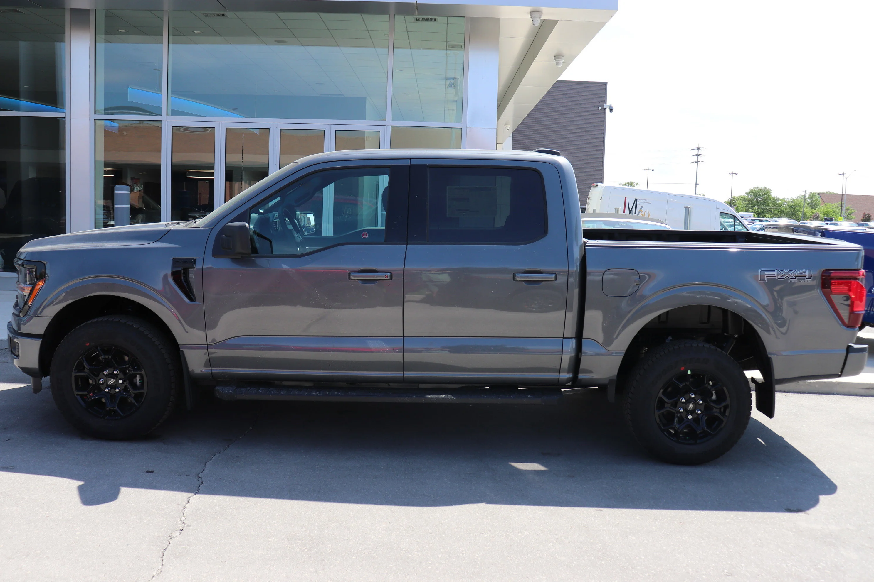New 2026 CARBONIZED GREY METALLIC Ford XLT image 3