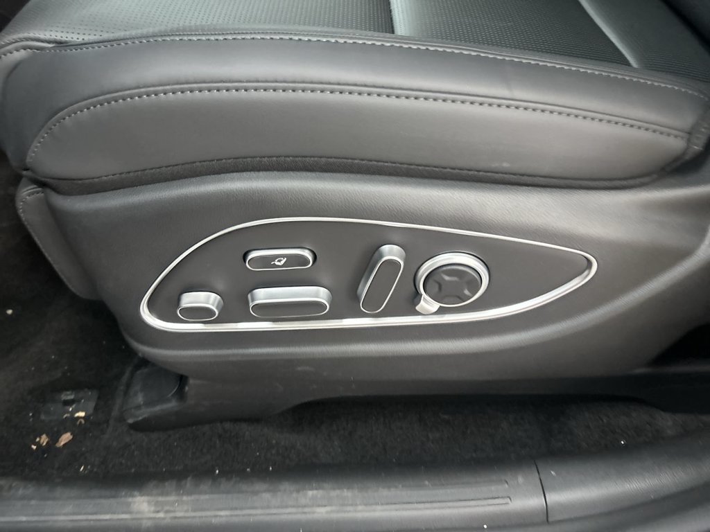 New 2026 Pearl Hyundai Calligraphy FWD image 13