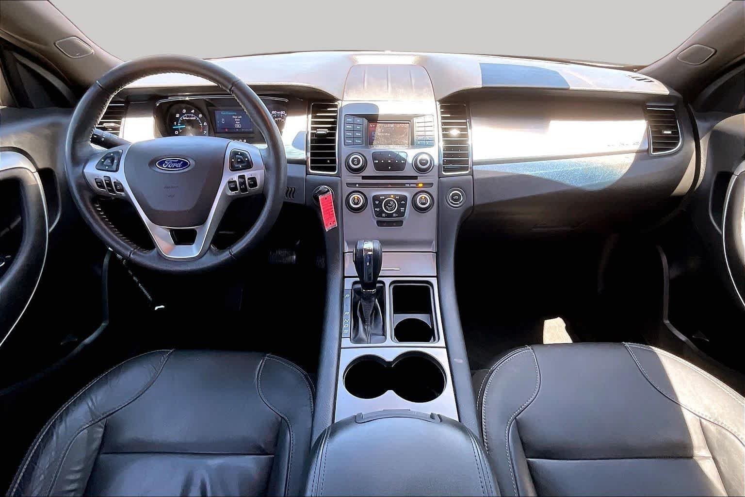 Used 2018 White Gold Metallic Ford SEL image 14