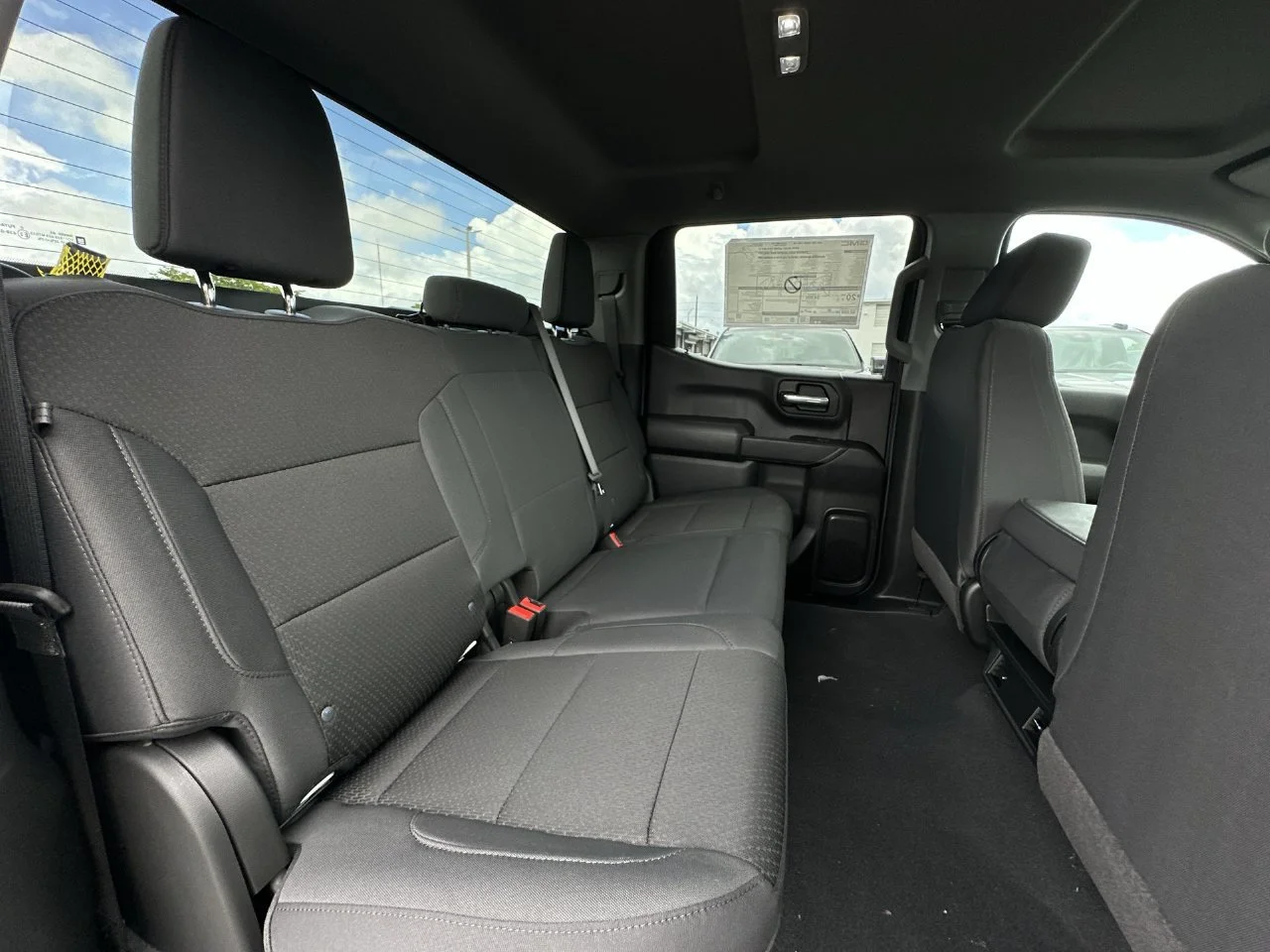 New 2026 Summit White GMC Pro image 26