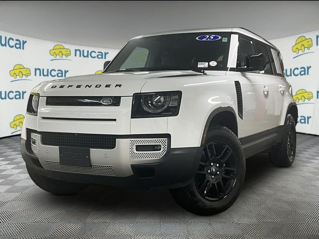 Used 2025 Black Land Rover S image 3