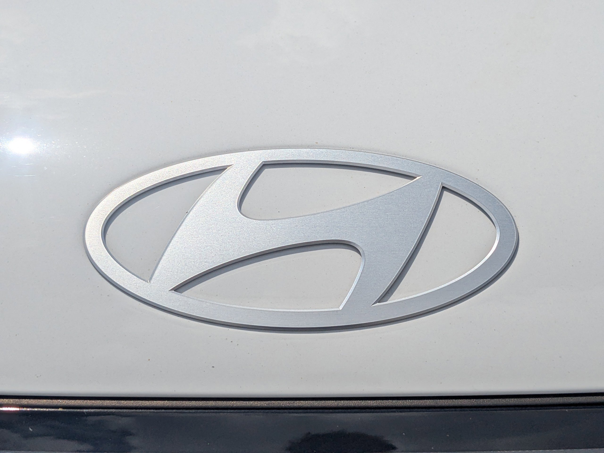 New 2026 Atlas White Hyundai SEL Sport FWD image 12