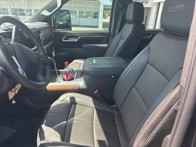 2025 Chevrolet Silverado 2500HD High Country - Photo 35