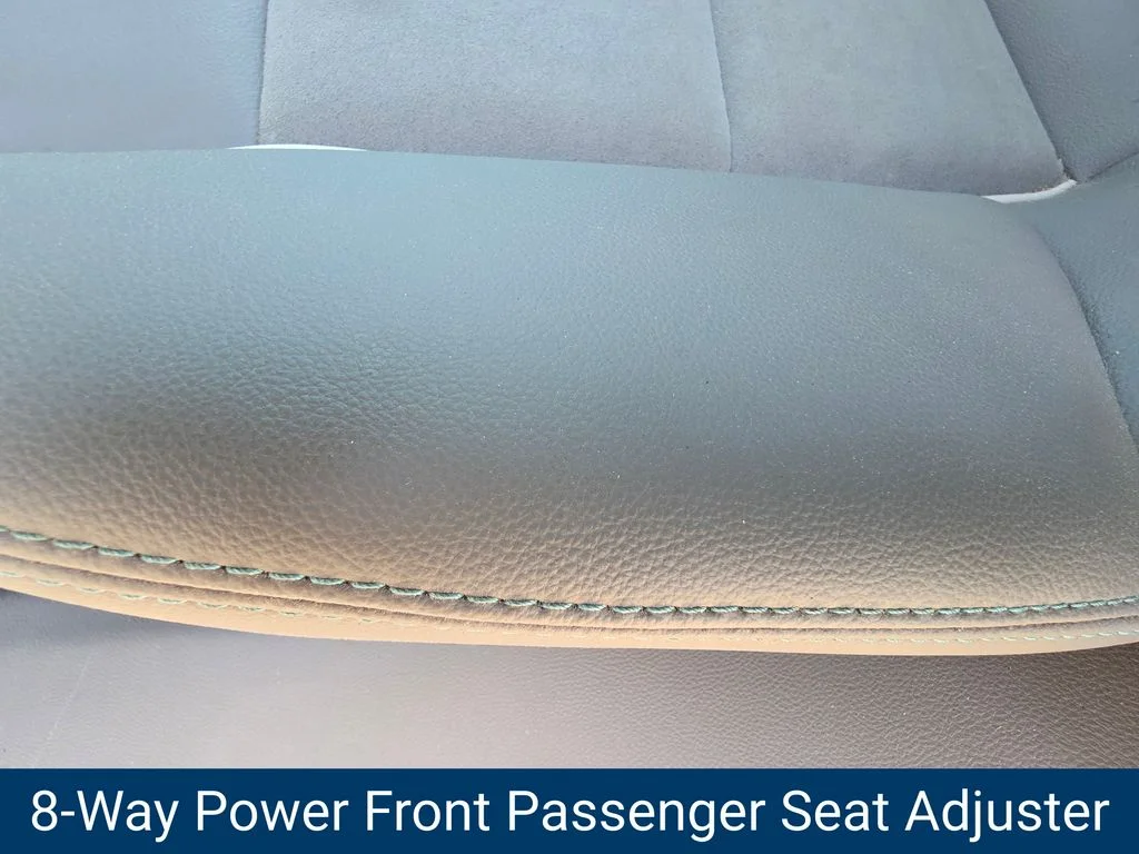 Used 2014 White Chevrolet LT image 13