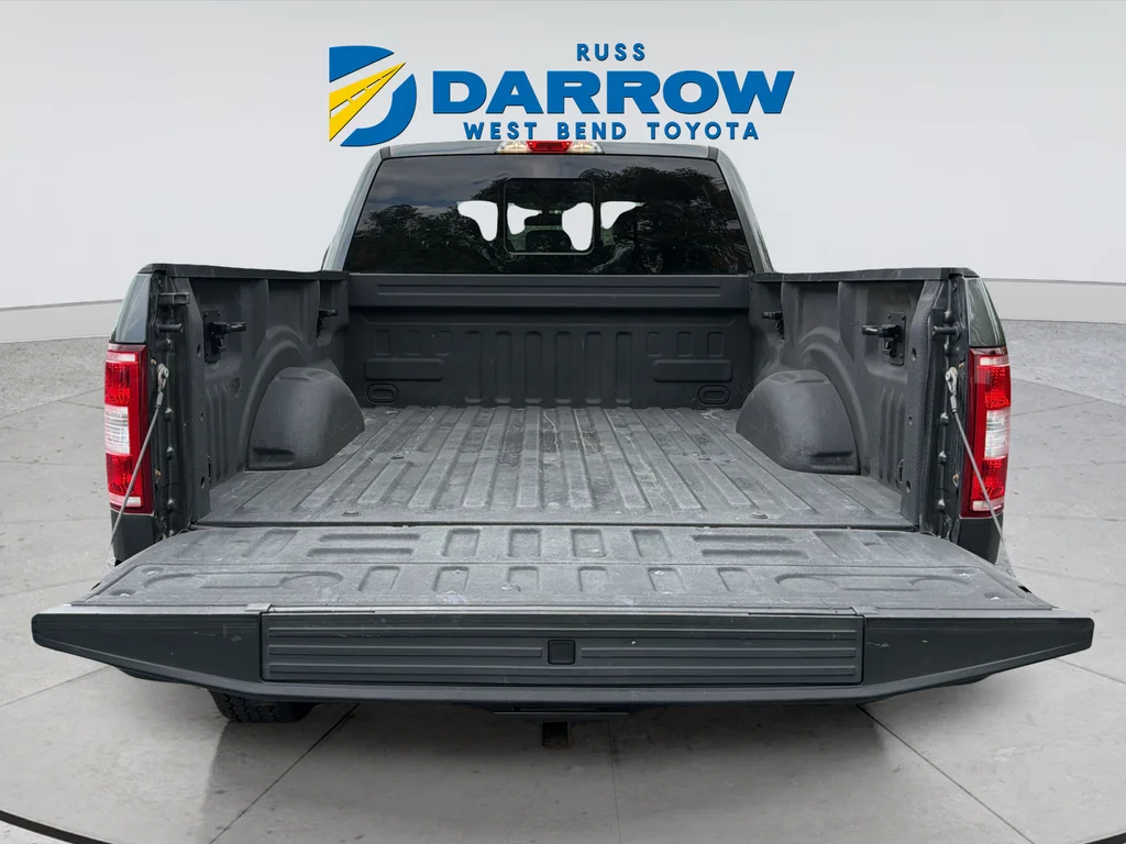 Used 2018 Gray Ford XLT image 34