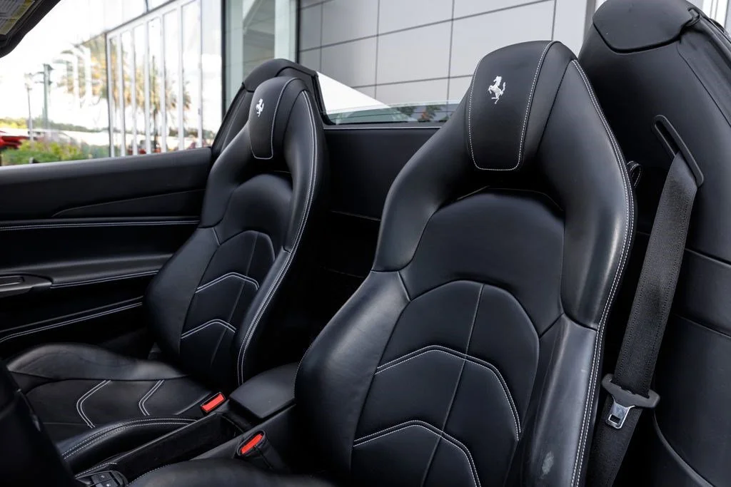 Used 2019 Bianco Avus Ferrari  image 24