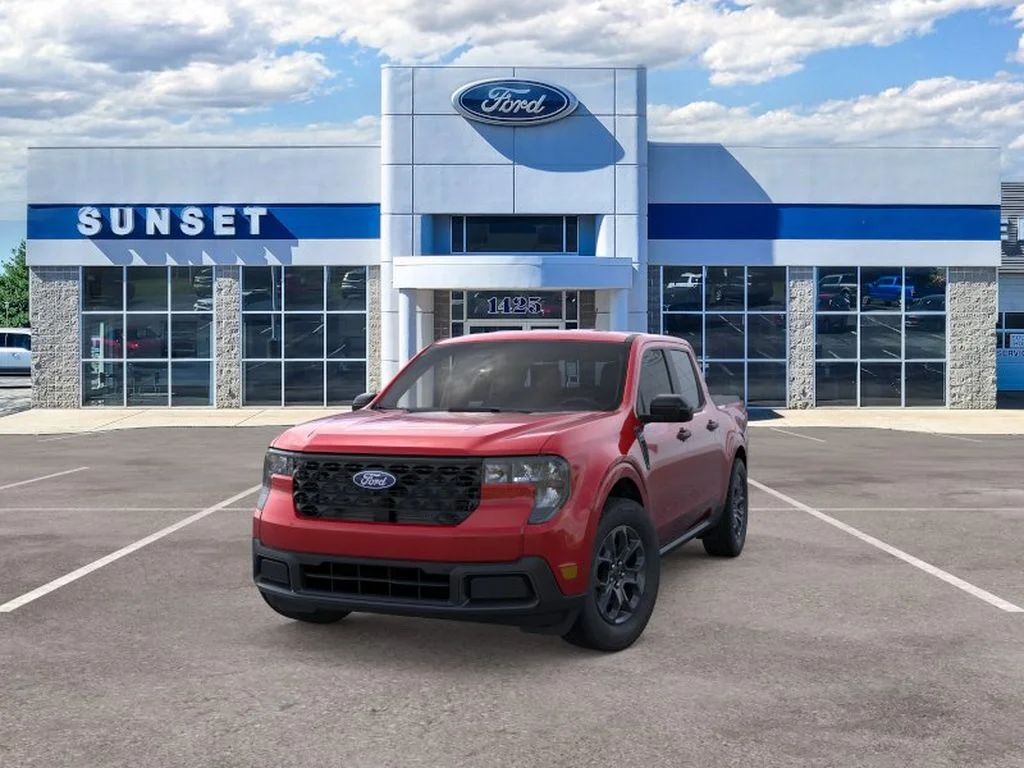 New 2026 Ruby Red Metallic Tinted Clearcoat Ford XLT image 2