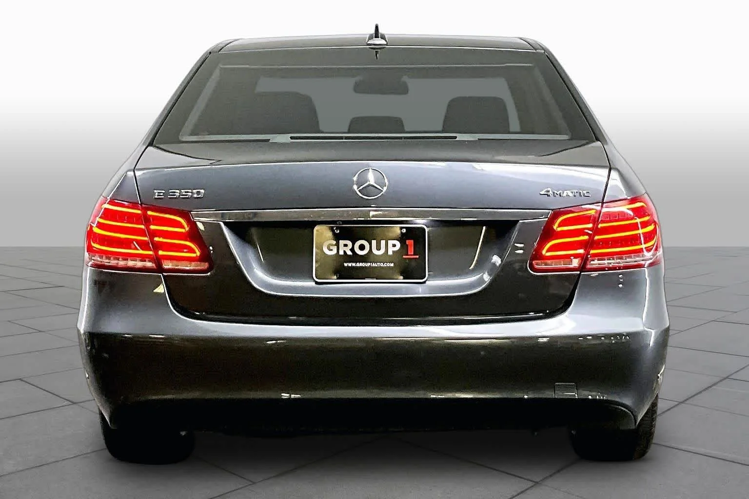 Used 2016 Steel Grey Metallic Mercedes-Benz E 350 Luxury image 5