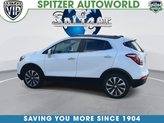 Used 2021 White Buick Preferred image 10