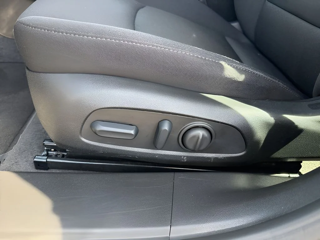 Used 2024 Black Chevrolet LT image 17