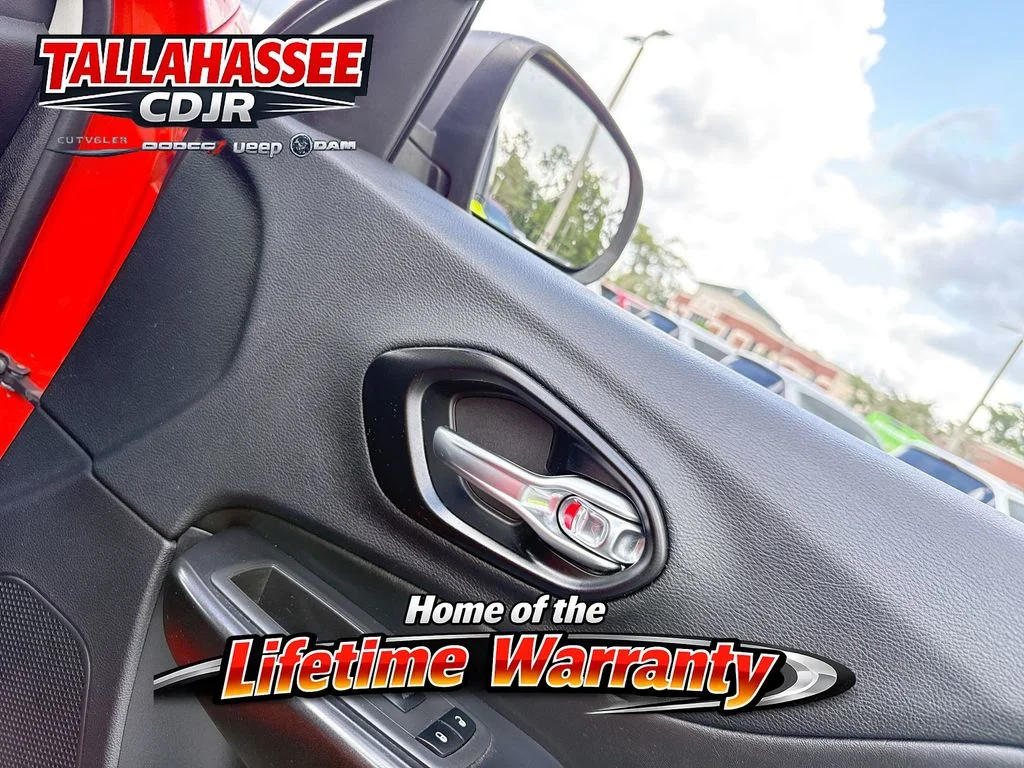 Used 2021 Orange Jeep Trailhawk image 29