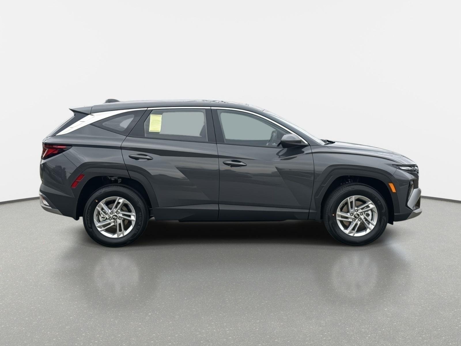Used 2026 Ecotronic Gray Hyundai SE image 4