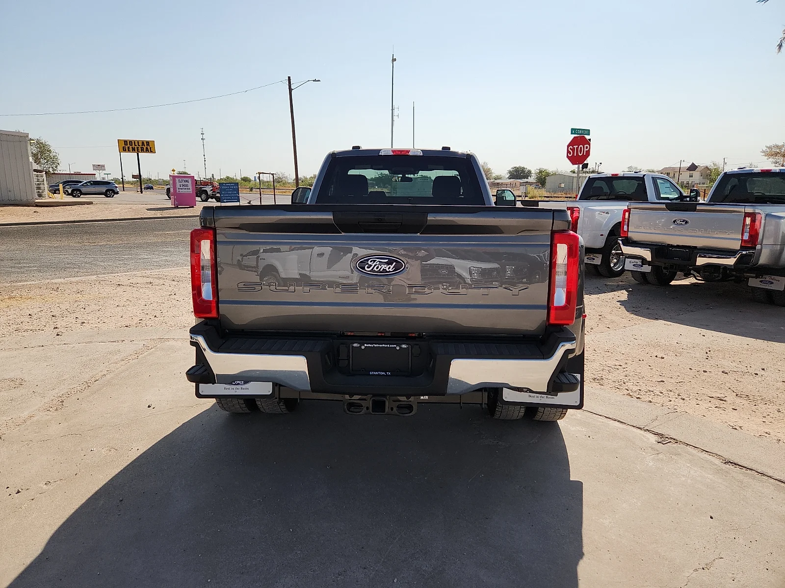 New 2027 Carbonized Gray Metallic Ford XLT image 6