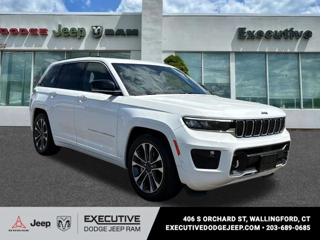Used 2023 White Jeep Overland image 5