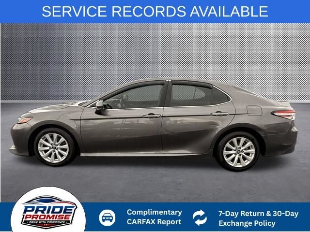 Used 2018 Gray Toyota LE image 4