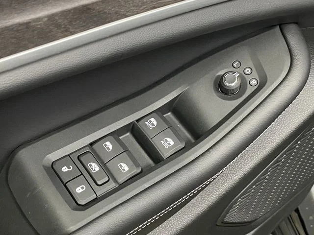 2025 Jeep Grand Cherokee L Limited - Photo 31