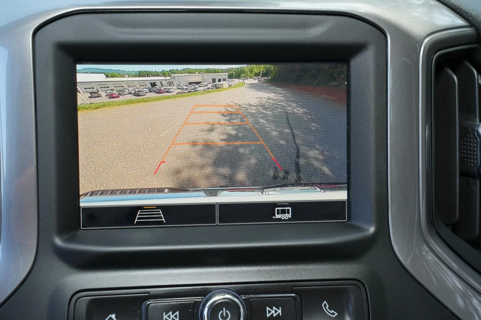 Used 2024 Summit White GMC Pro image 25