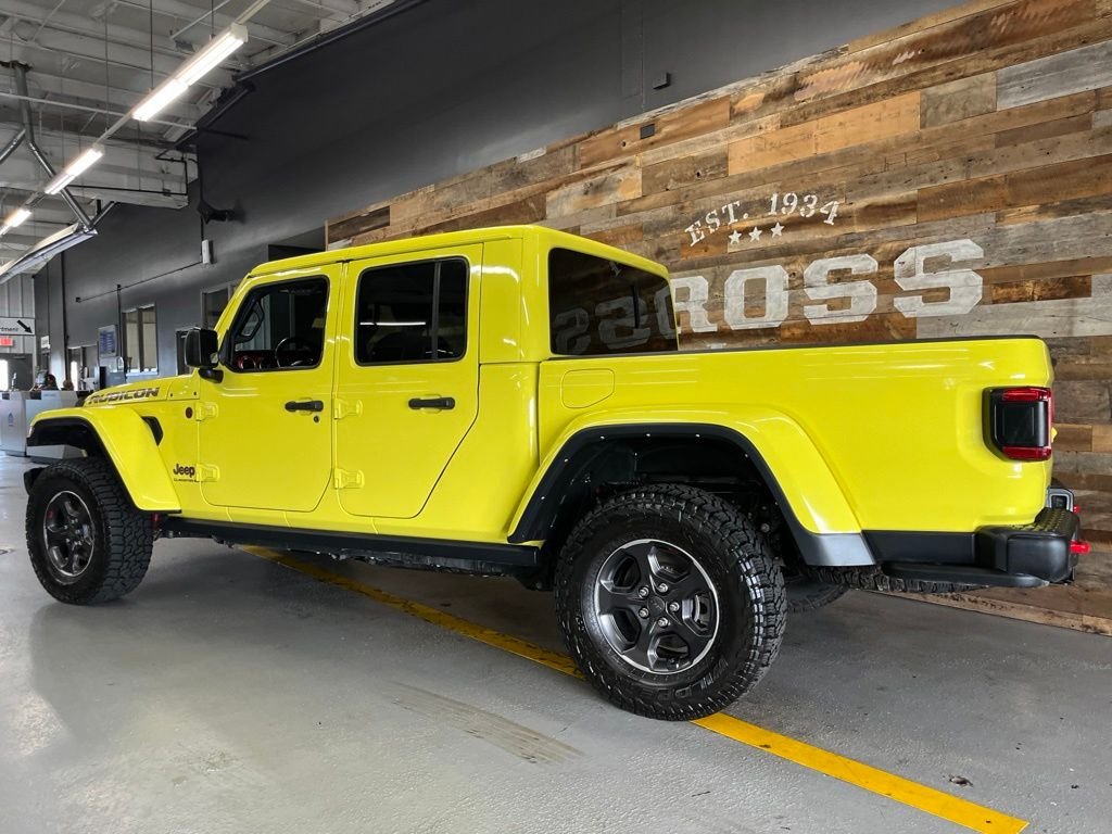 Used 2023 High Velocity Clearcoat Jeep Rubicon image 23