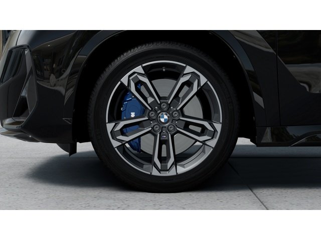 New 2026 Black Sapphire Metallic BMW M35i image 7