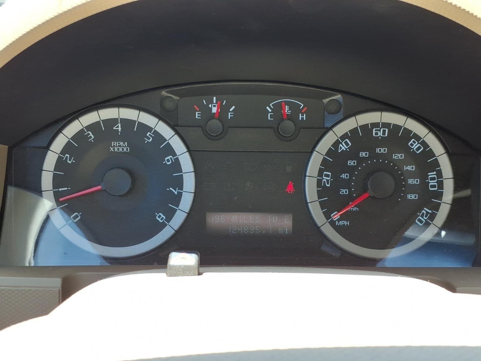Used 2012 White Suede Ford XLT image 16