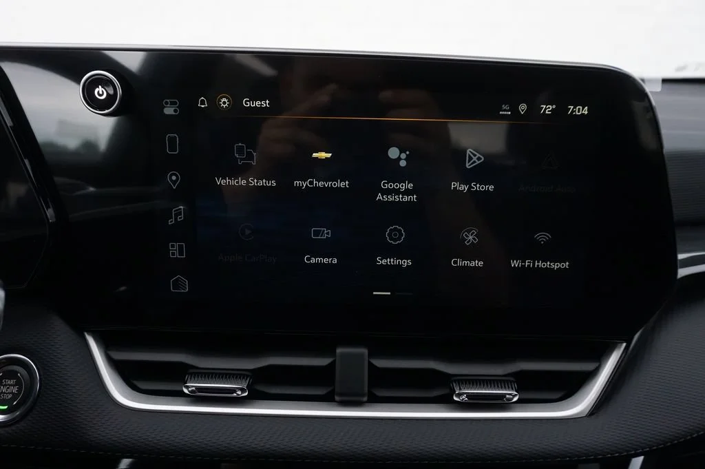 2027 Chevrolet Equinox LT - Photo 14