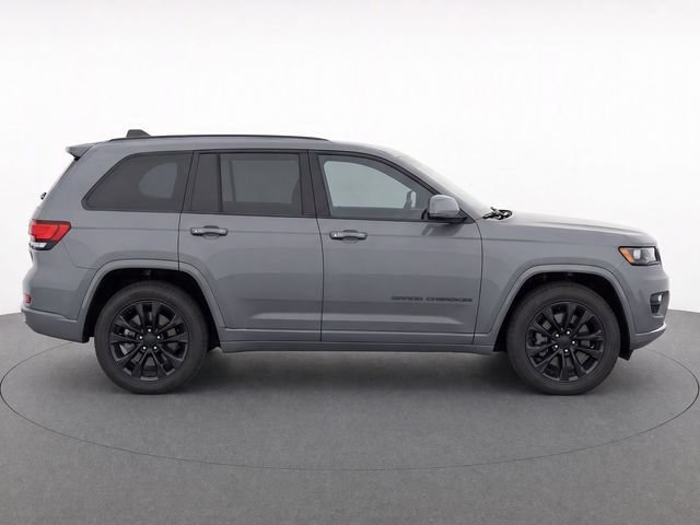 Used 2020 Sting-gray Clearcoat Jeep Altitude image 8