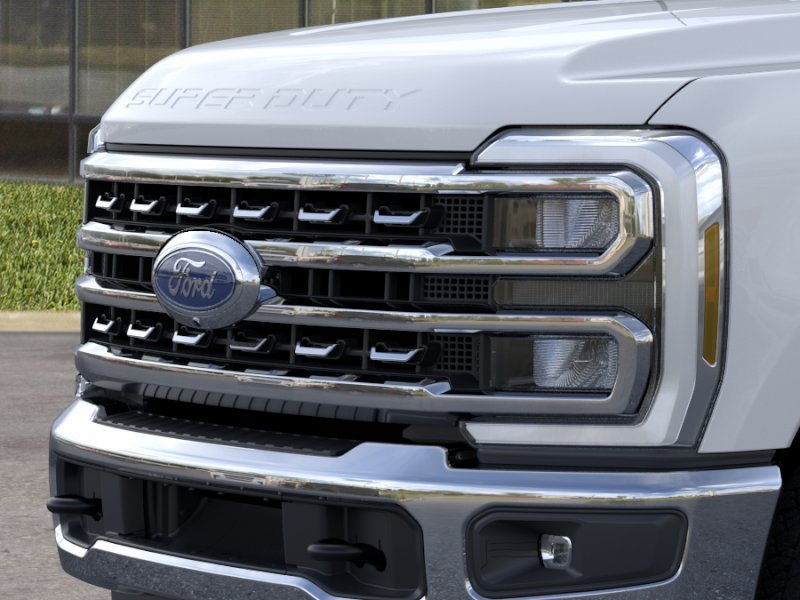 New 2026 Oxford White Ford XLT image 17