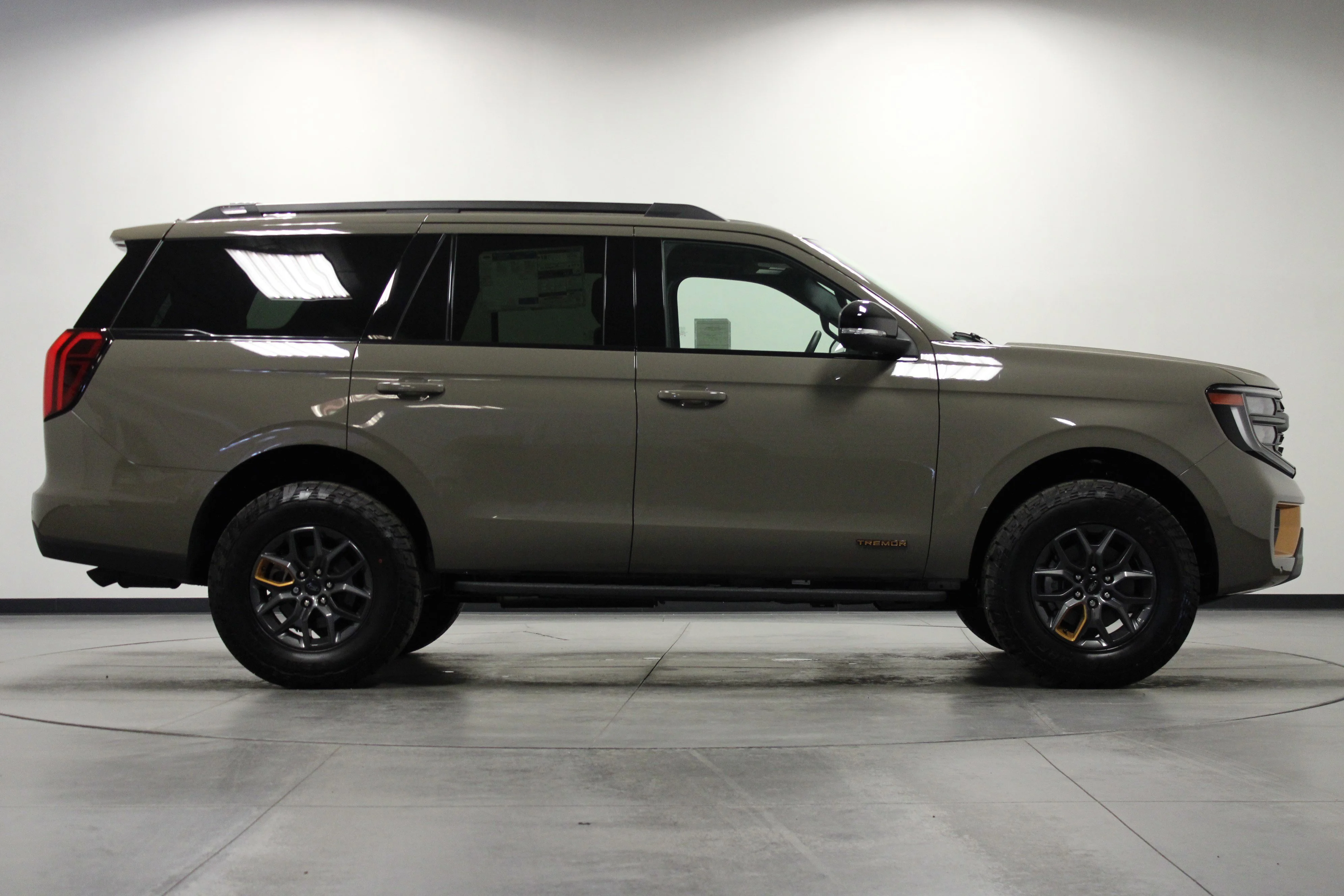 New 2026 Marsh Gray Ford Tremor® image 3